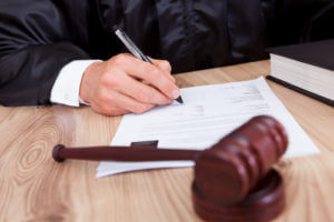 New York Divorce Attorney Discusses Child Custody Order